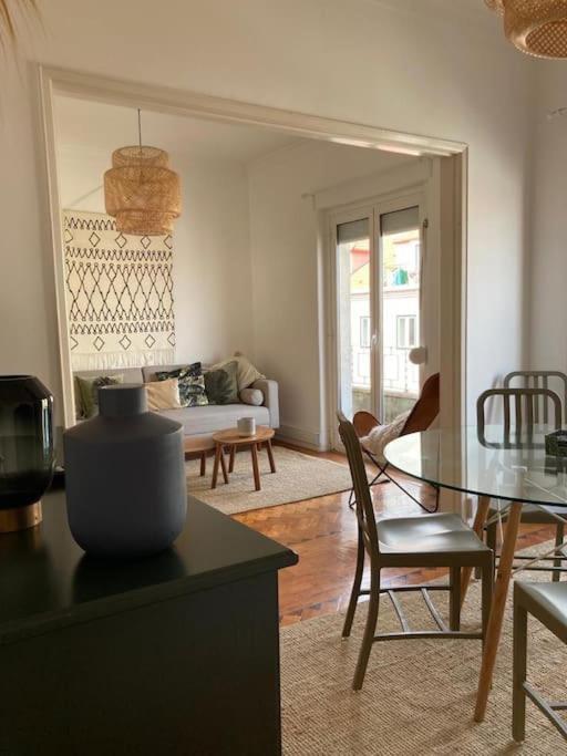 Апартаменты Apartamento Bem Localizado Para Familias & Amigos Лиссабон Экстерьер фото